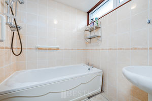 Penfolds Halton Brook